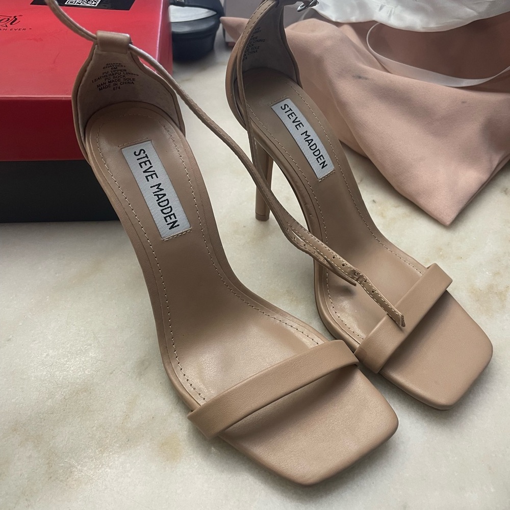 Steve Madden Nude Strappy Heels